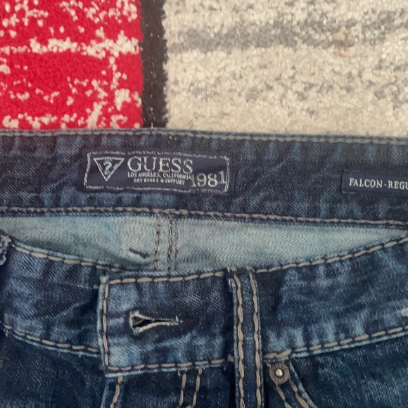 Guess jeans made shorts - Picture 2 of 2